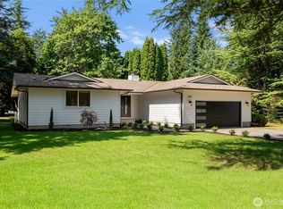1260 Paradise Rd, Ferndale, WA 98248