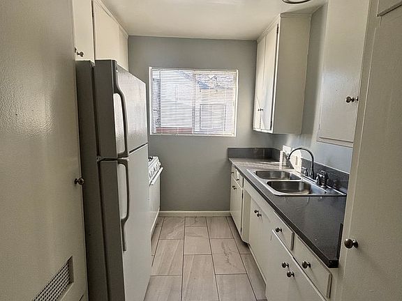 2nd image of 639 E Martin Luther King Jr Blvd #9