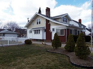 626 Ansonia St, Oregon, OH 43616