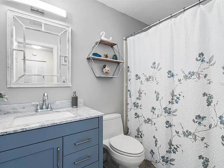 1415 Langley Dr — Photo 27