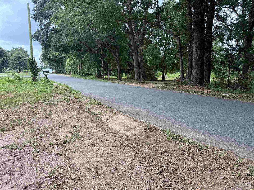 2nd image of 1 Watermill Rd
