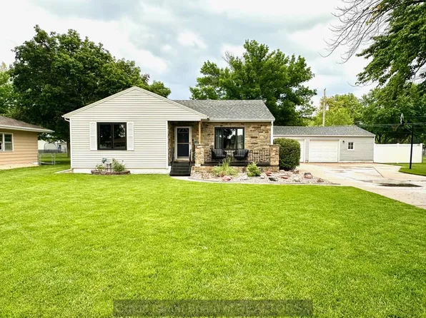 2115 Sheridan Ave, Grand Island, NE 68803