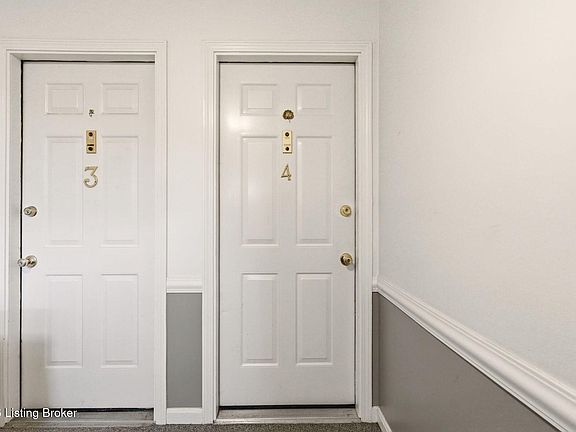 3rd image of 410 Mockingbird Valley Rd APT 4