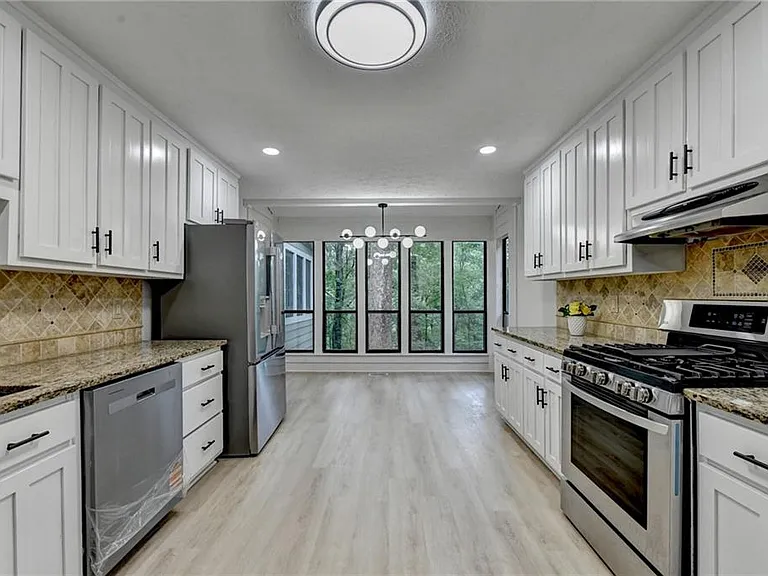 5100 Forest Mist Dr SE — Photo 13
