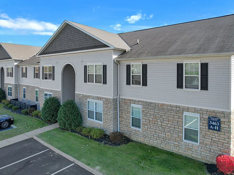 Crosspoint Apartments — Photo 28