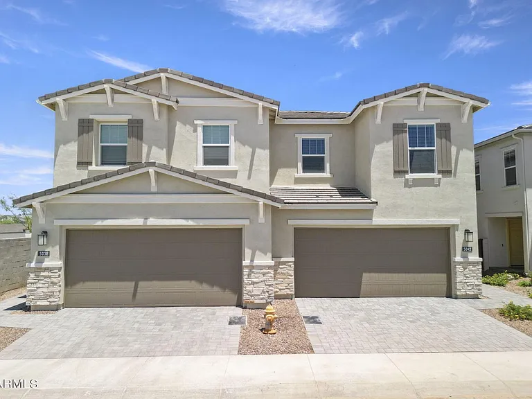 5042 E Anderson Dr — Photo 1