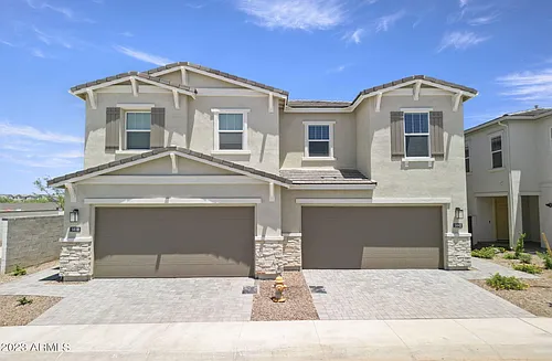 5042 E Anderson Dr Photo 1