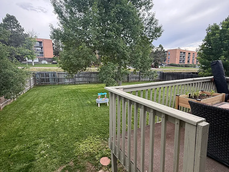 8320 E Princeton Ave — Photo 34