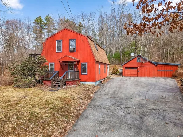 97 Wickaboag Valley Rd, West Brookfield, MA 01585