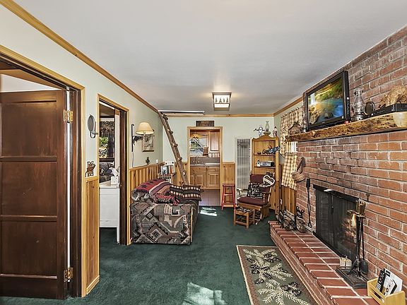 3rd image of 554 Wanita Ln