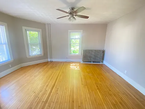 48 Fairmont St Photo 1