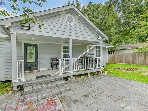 4th image of 23554 Grasshopper Ct