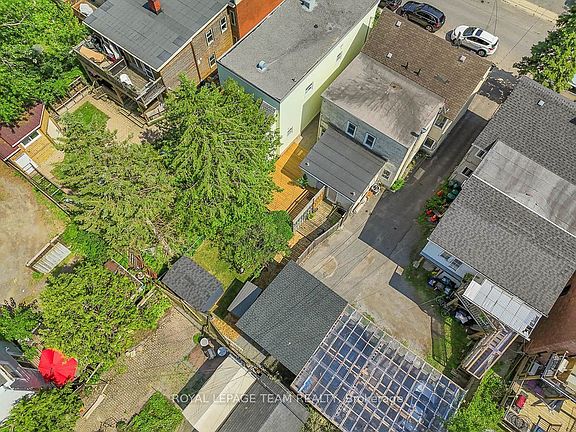3rd image of 191 Cathcart St