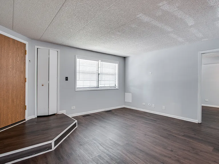 1486 W Jefferson Ave #D — Photo 8