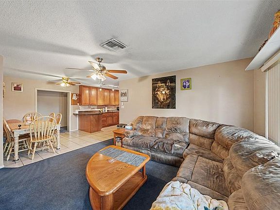 3rd image of 8130 MONARCH DRIVE