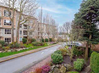 Admirals Landing at Thetis Cove, View Royal, BC V9A 7M7