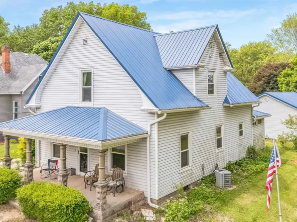 251 N Plank St, Rossville, IN 46065