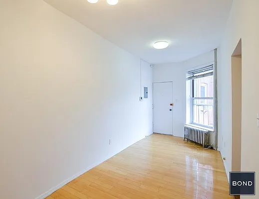 Rented by Bond New York | media 11