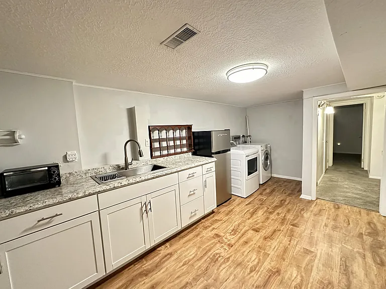 3560 S Cochise Dr — Photo 20