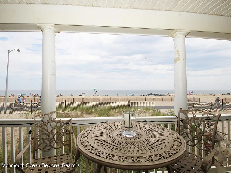 221 Beachfront #1 — Photo 17
