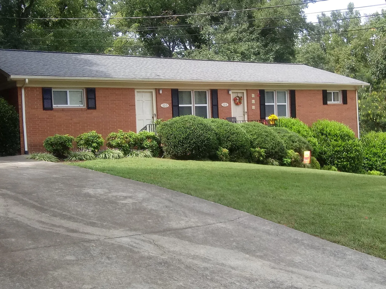 2 bed, 868 sqft, $1,050 — Photo 1