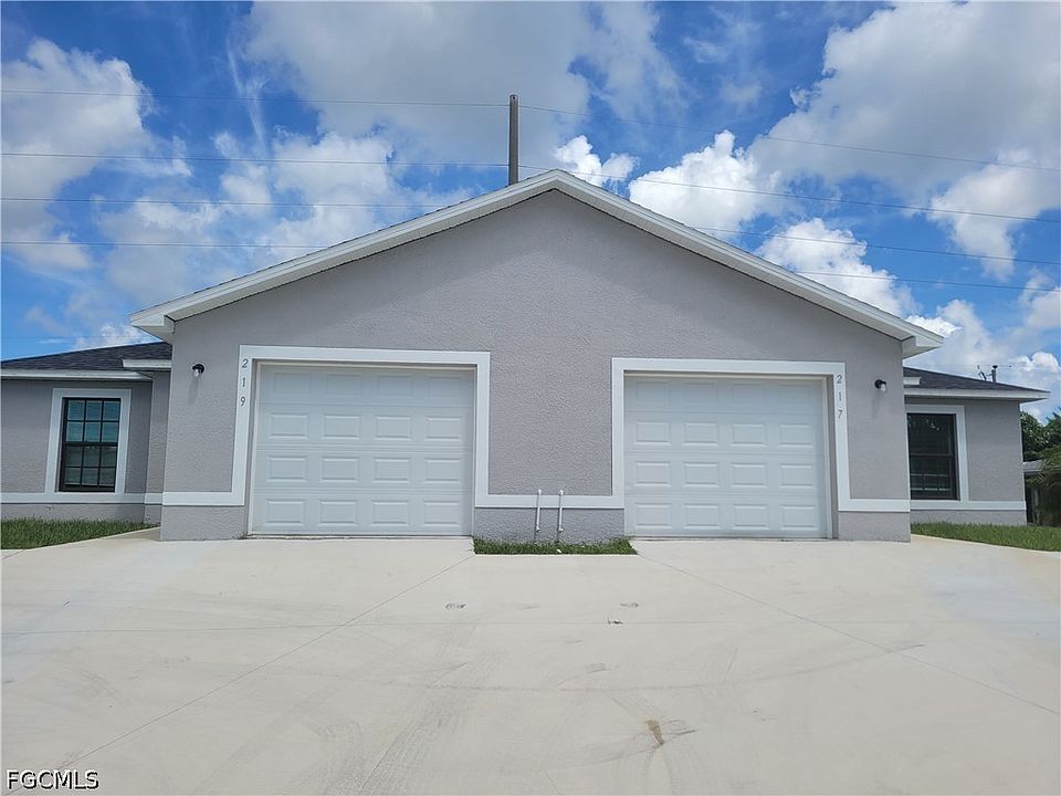 1st image of 217/219 W Cape Coral Pkwy