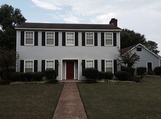 28 Woodgate Dr, Brandon, MS 39042