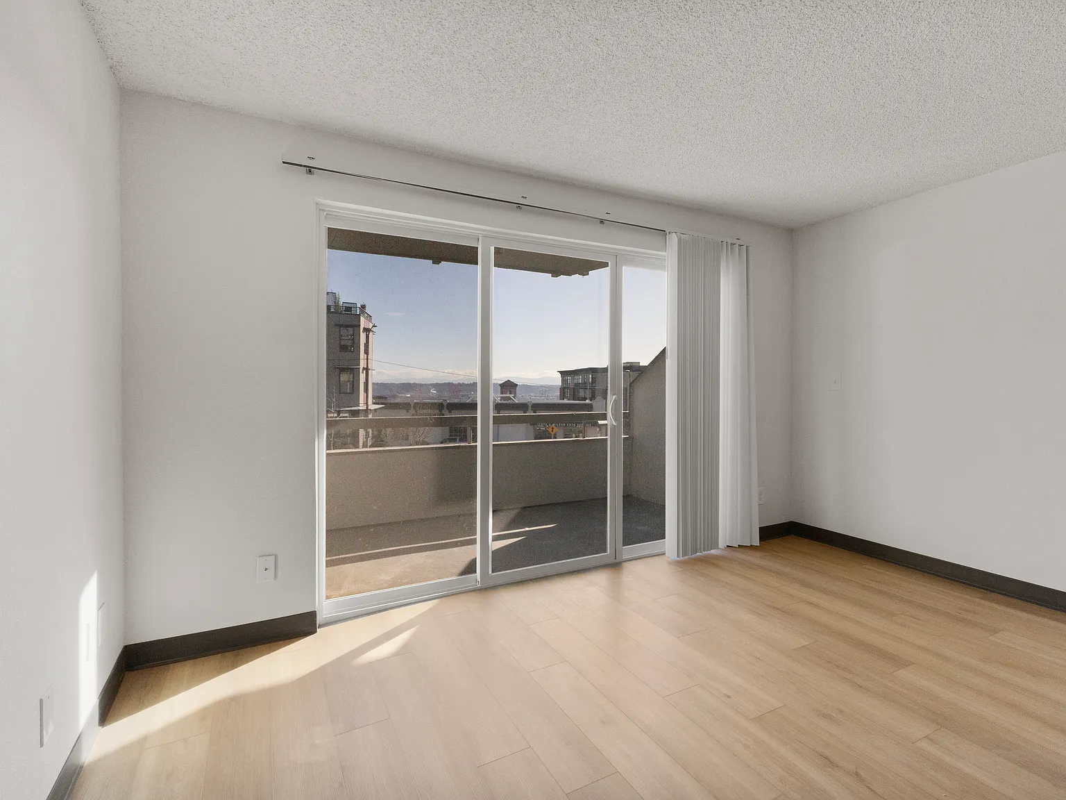 Baycrest — Photo 2