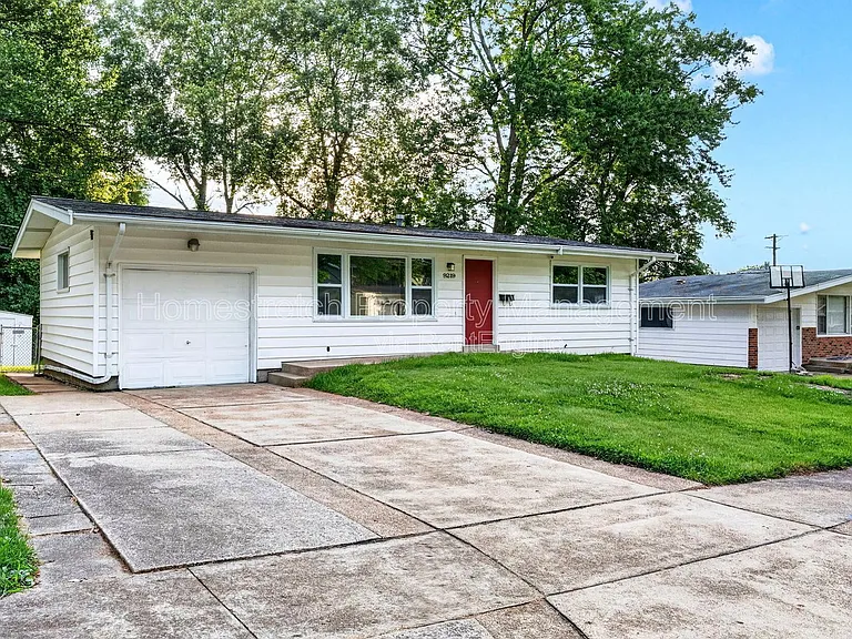 9219 Ellison Dr — Photo 1
