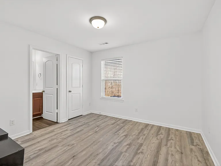 147 Ofner Dr — Photo 14