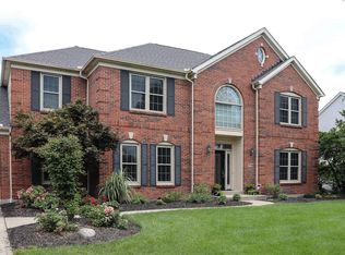 6394 Waverly Hill Ln, Loveland, OH 45140