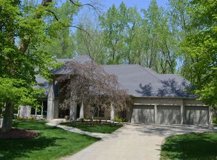 325 W Sawgrass Trl, Dakota Dunes, SD 57049