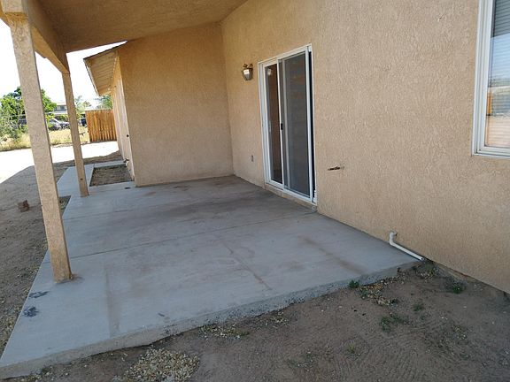 4th image of 10611 Oakwood Ave