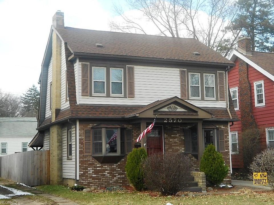 1st image of 2570 Whitelaw St