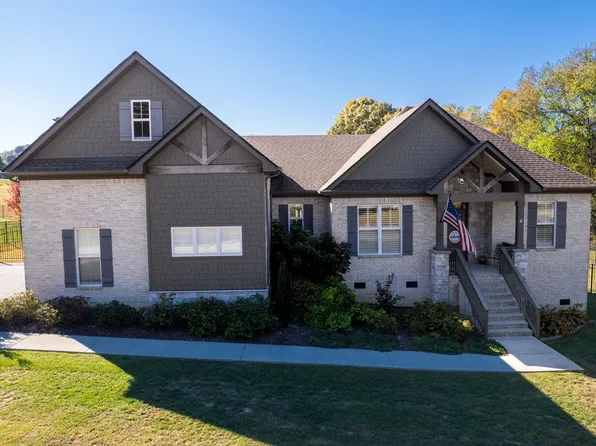 958 Tom Osborne Rd, Columbia, TN 38401