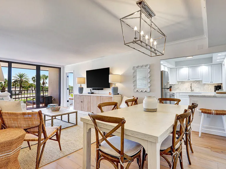 225 S Beach Rd #204 — Photo 9