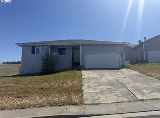 1300 SW 10th Ct, Pendleton, OR 97801