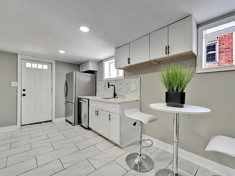 5008 Tuckerman St — Photo 24