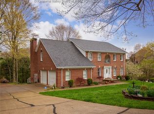 1014 Shawnee Trl, Elkview, WV 25071