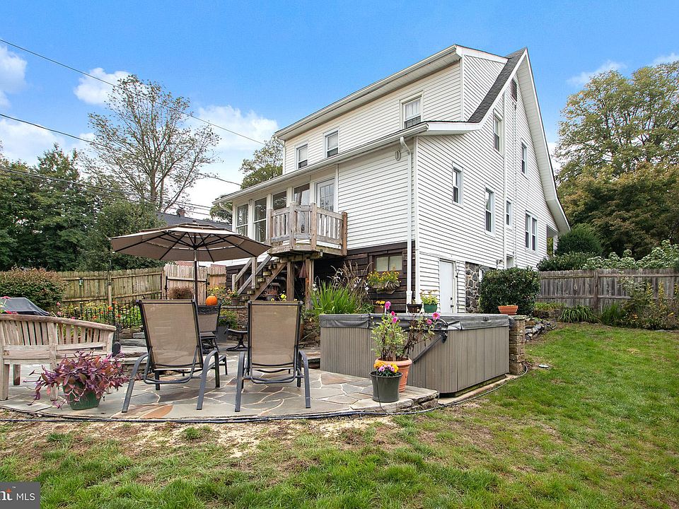 2nd image of 1100 Grandview Ave