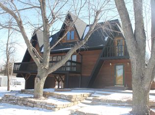 1239 116th Rd, Seneca, KS 66538