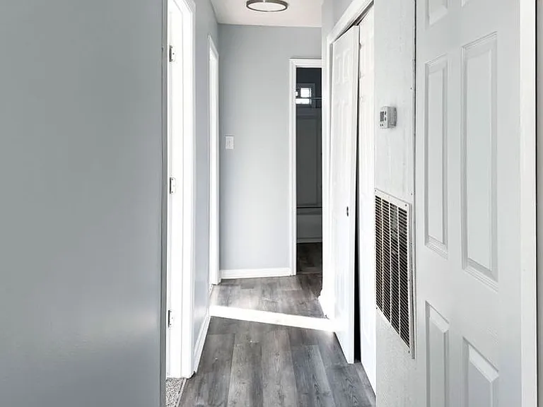 Garfield Vista Apartments — Photo 5