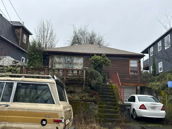 507 NE Cook St, Portland, OR 97212