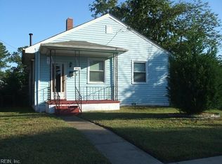 3216 Gwin St, Portsmouth, VA 23704