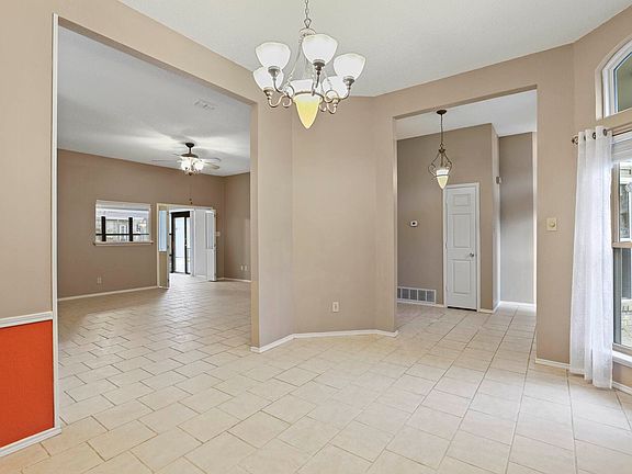 5th image of 7917 Woodland Dr