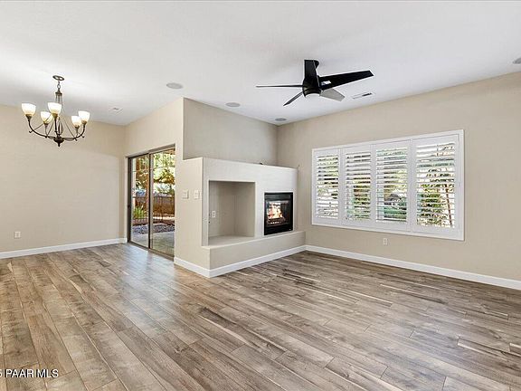 4th image of 1975 Blooming Hills Dr Unit 111