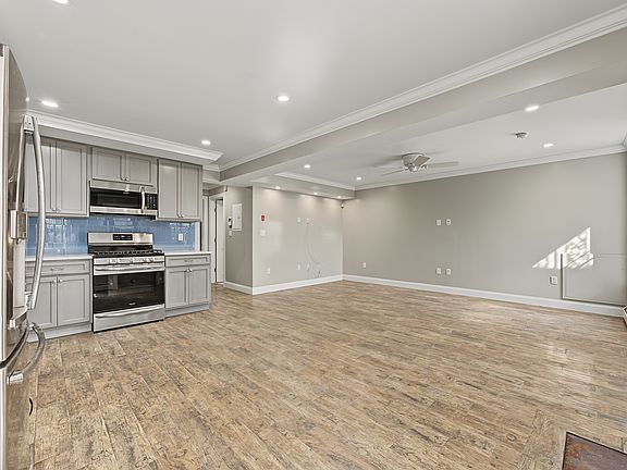 3rd image of 48 S Bleeker St #1