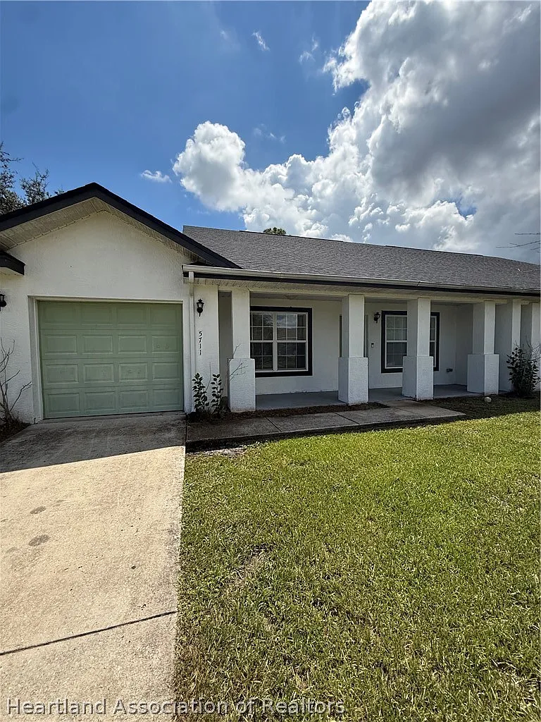2 bed, 2.0 bath, 1036 sqft, $1,400 — Photo 1