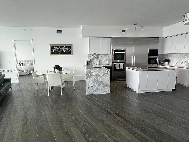 5500 Island Estates Dr #504 — Photo 9