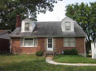 10055 Sheldon Dr, Saint Louis, MO